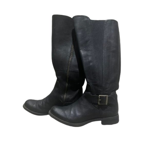 Timberland Shoes - Timberland Women's Genuine leather boots timberland riding boots women Size 7